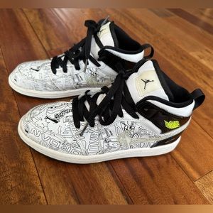 Air Jordan 1 Mid SE GS 'DIY size 3 kids